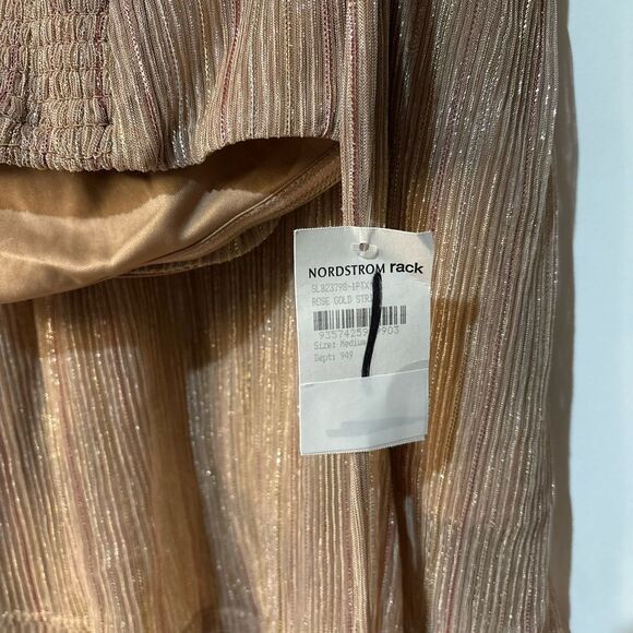 Petal & Pup NWT Elegant Strapless Shimmering Dress size M - Picture 4 of 4